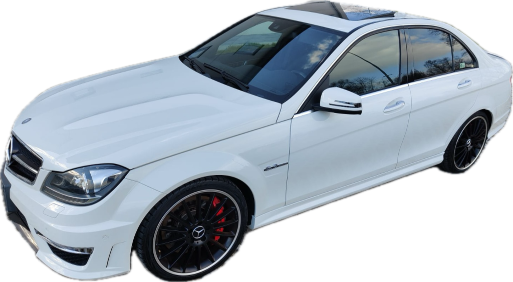 MERCEDES BENZ C Klasa C63 AMG Performance (2)