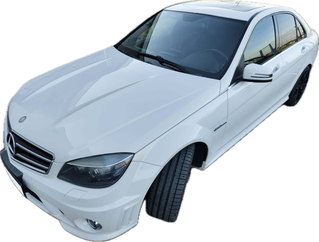 Mercedes Benz C63 AMG 2011
